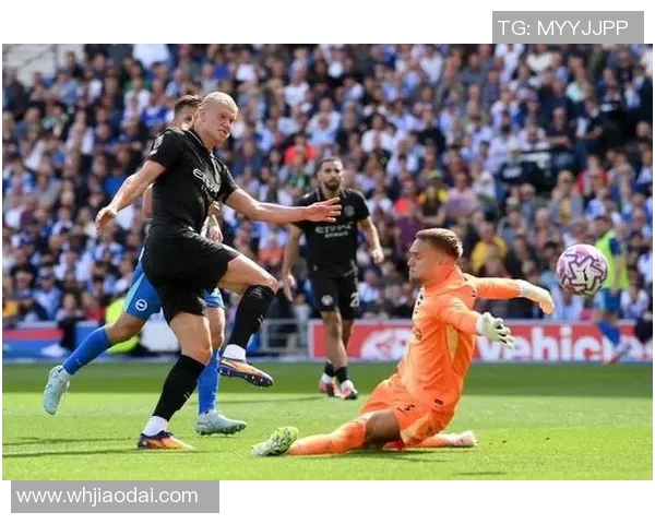 曼联逆袭击败曼城,继续领跑英超积分榜,瓜帅面临压力 曼联逆袭击败曼城,继续领跑英超积分榜,瓜帅面临压力