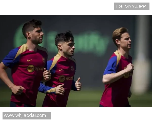 塞维利亚官方宣布签下巴萨前锋布拉沃，球迷热议转会动向